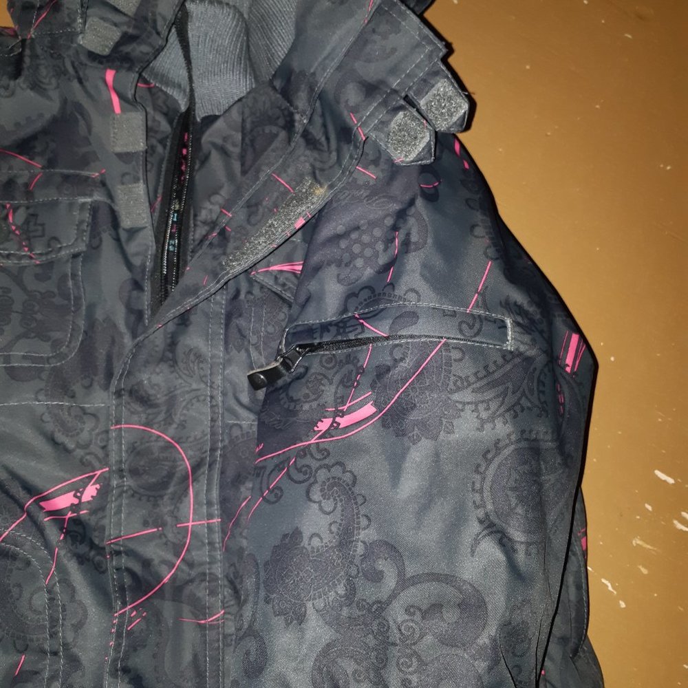 PROTEST winter jacket - Picture 12 of 15